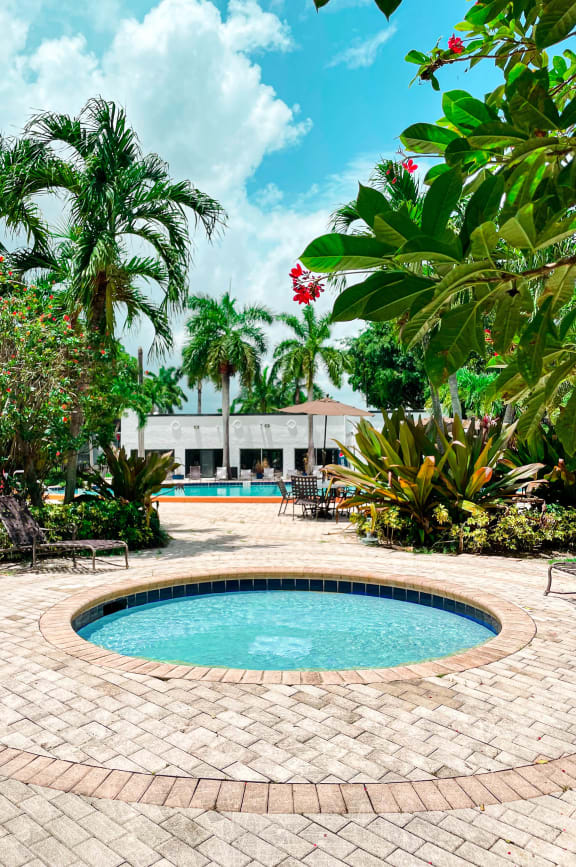 Photos and Video of The Luxe at Boca in Boca Raton, FL